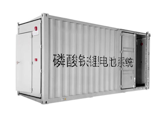 Mobilny system magazynowania energii w kontenerze mikrosieciowym do transformatora skrzynkowego o mocy 2500 Ah